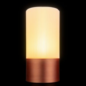 Minimalist Silindir Masa Lambası, bakır taban ve sıcak ışık